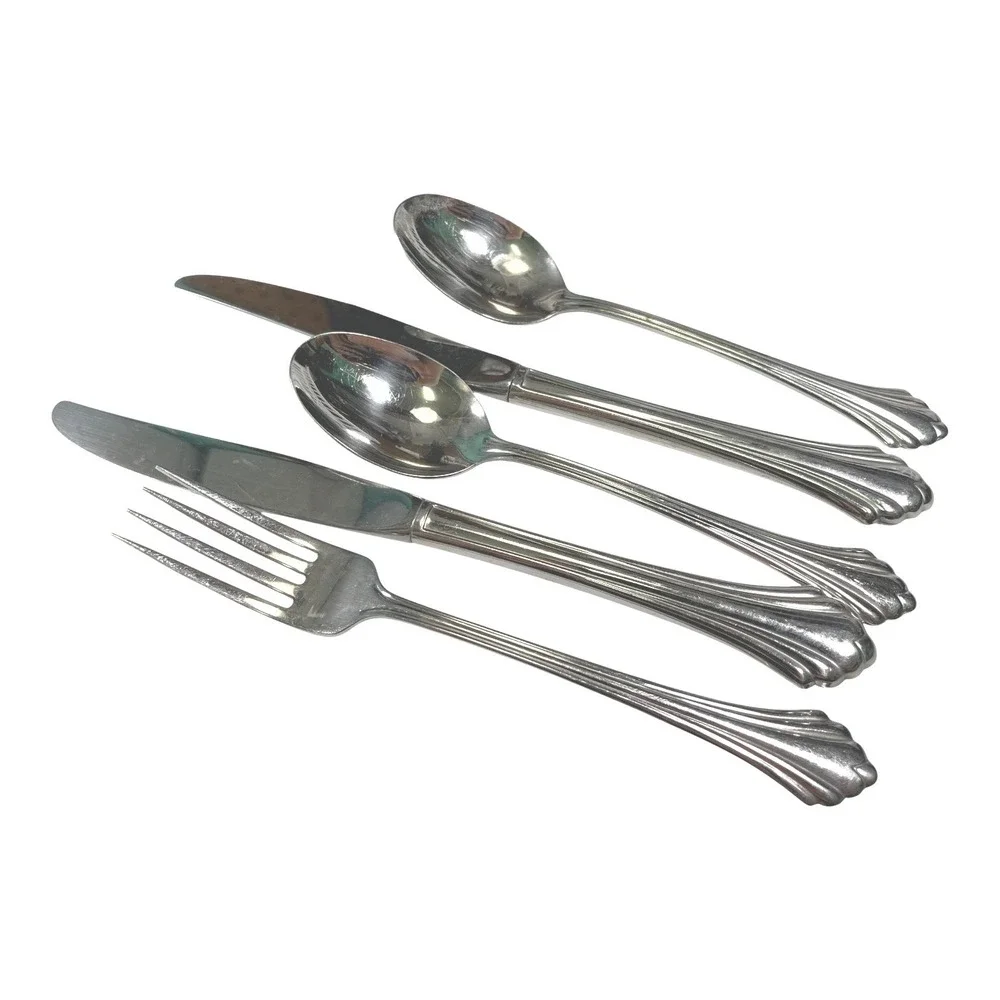 Oneida Silver Flatware Set 5pc Bancroft Stainless Steel MCM‎ Traditional